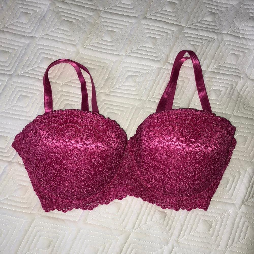 Frederick’s of Hollywood Push Up Bra